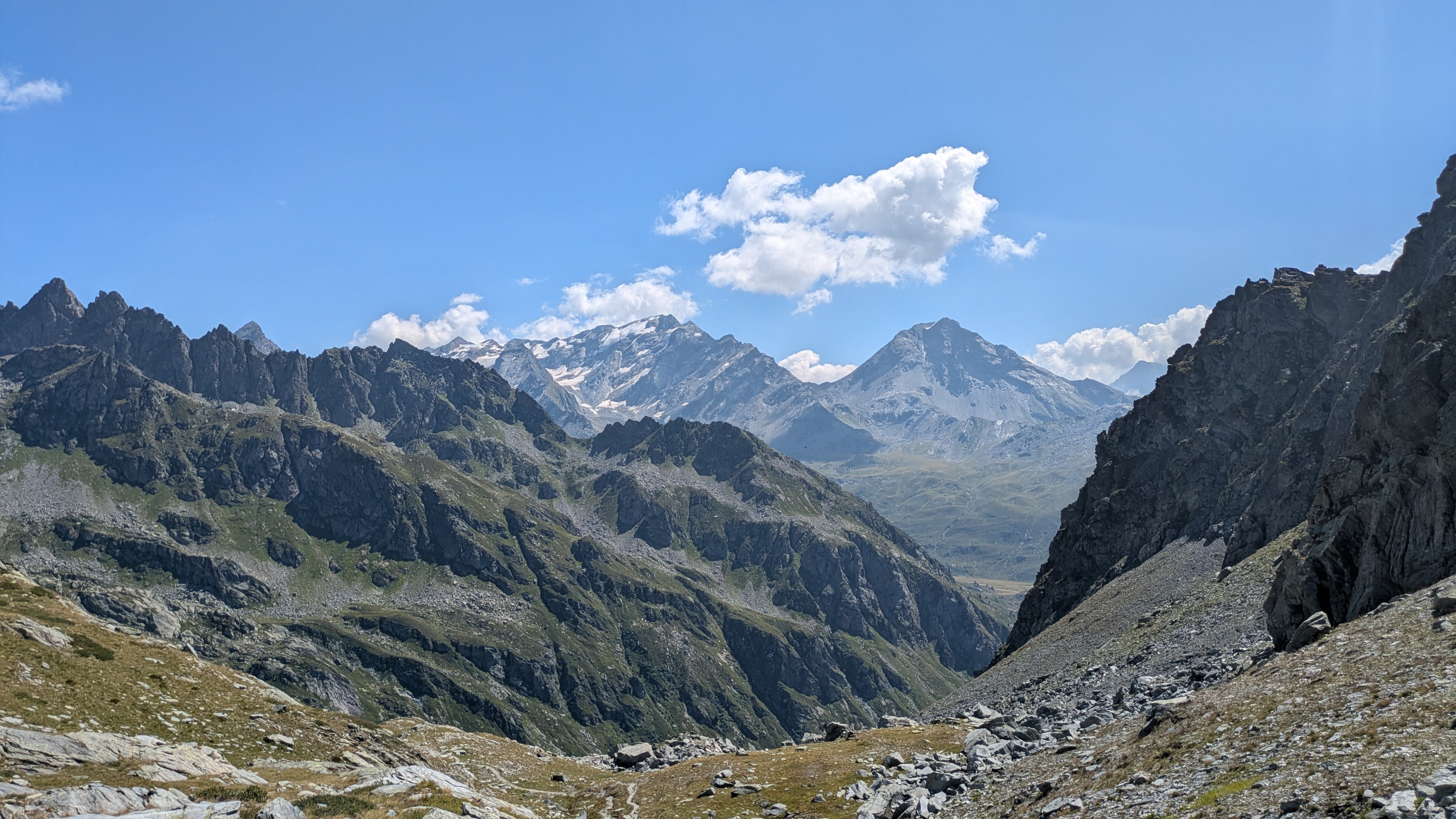 valley of louie blanche